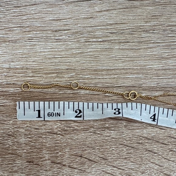 Madewell Gold Layered Necklace with Circle and Leaf Pendants - Picture 4 of 9